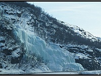 2013 03 31 4548-border  Grote ijsval